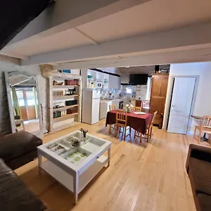 https://maison-de-vacances-le-mas-des-papillons.midi-pyreneeshotels.com